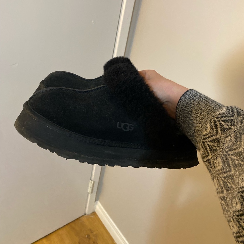 UGG Platform Disquette Slipper